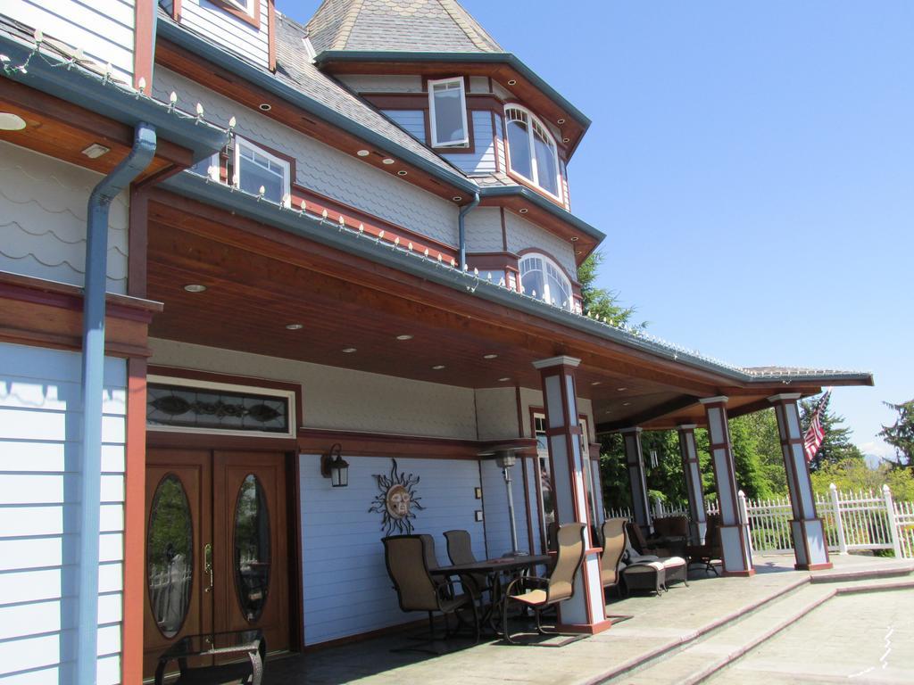 Mansion Inn Lake Stevens Szoba fotó